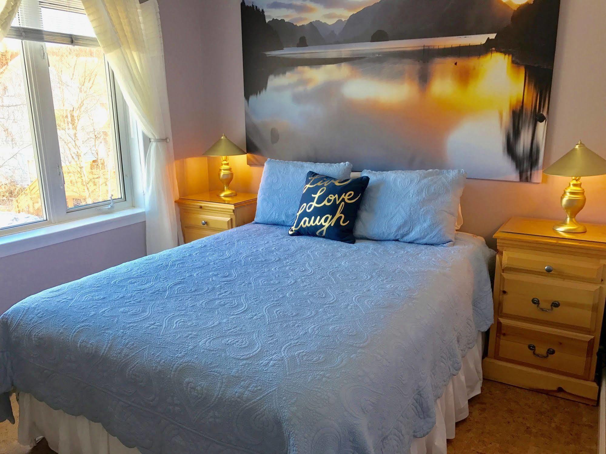 Vangorda Place B&B 화이트호스 외부 사진